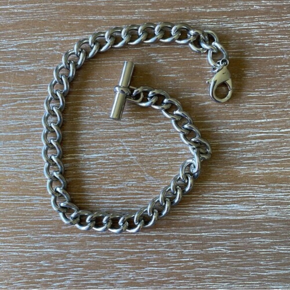 Ralph Lauren Silver Tone Chain Bracelet with T-Bar and Lobster Clasp